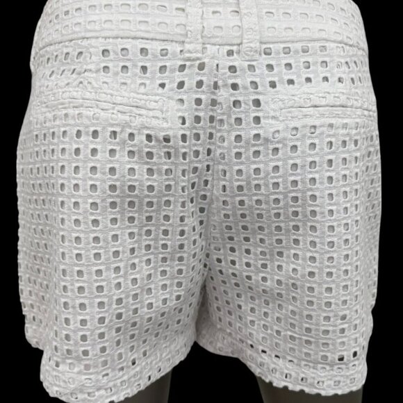 KHAKIS BY GAP Cotton Eyelet Shorts 3"  White Lined Pockets Coastal Size 4 - Picture 2 of 4